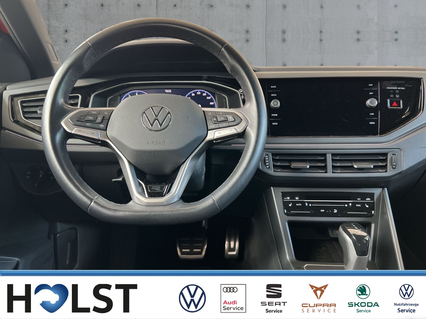 Volkswagen Taigo 2023 г. Красный, пробег 56443 км
