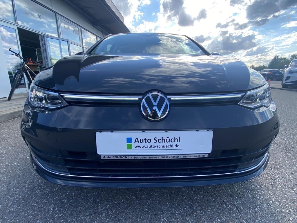 Volkswagen Golf 2023 г. Серый, пробег 38749 км