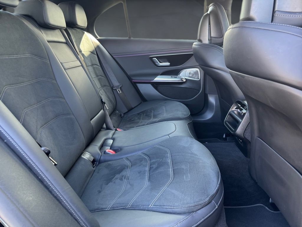 Mercedes-Benz E 220 2025 г. Чёрный, пробег 18600 км