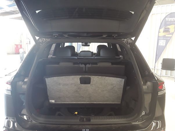 Volkswagen Tayron 2026 г. Чёрный, пробег 11996 км