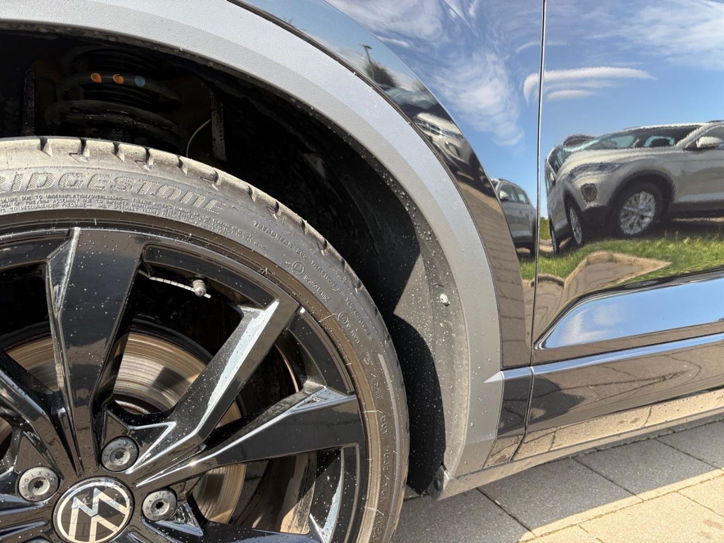 Volkswagen T-Roc 2024 г. Чёрный, пробег 38134 км