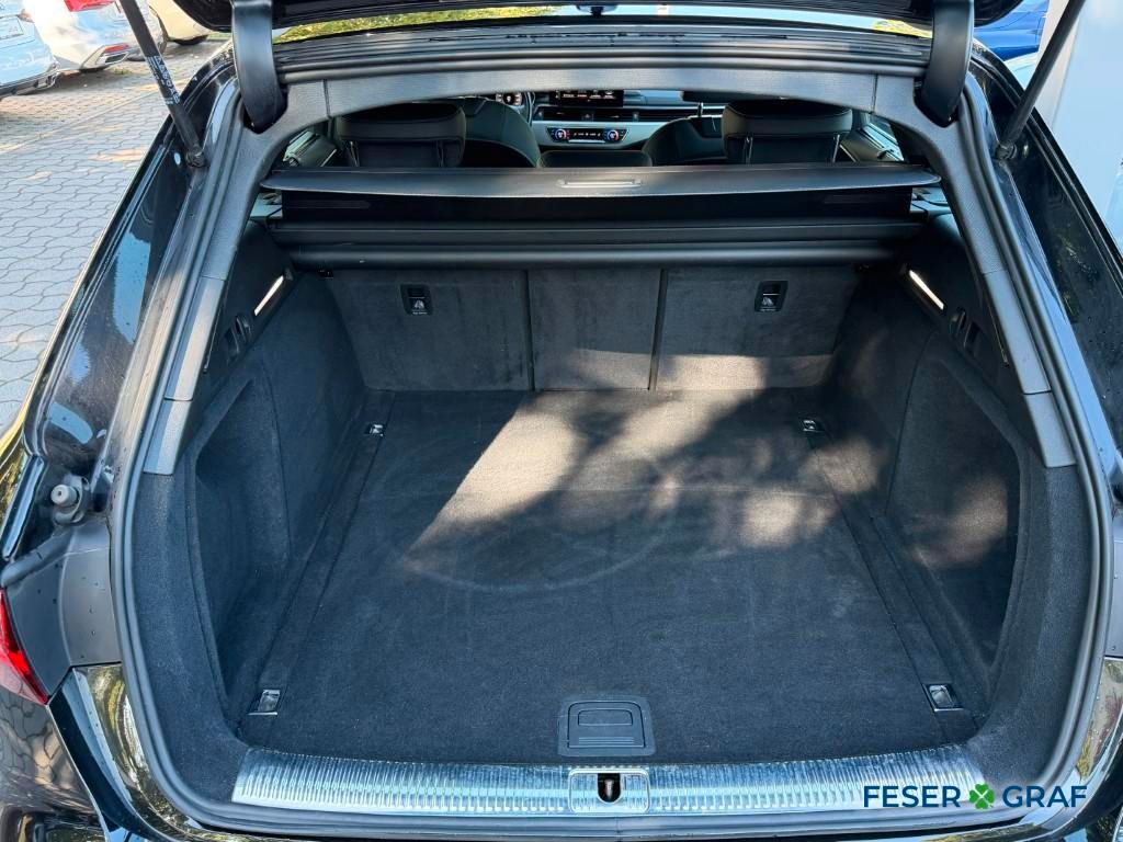 Audi A4 2023 г. Чёрный, пробег 54580 км