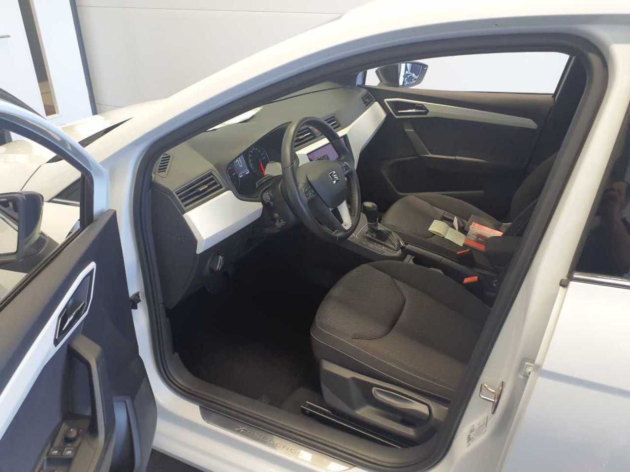SEAT Ibiza 2021 г. Белый, пробег 55500 км