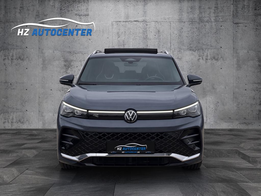 Volkswagen Tiguan 2025 г. Серый, пробег 43000 км