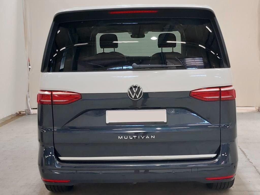 Volkswagen T7 MULTIVAN 2025 г. Серый, пробег 26300 км