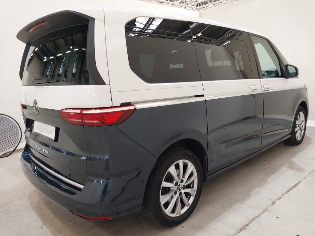 Volkswagen T7 MULTIVAN 2025 г. Серый, пробег 26300 км