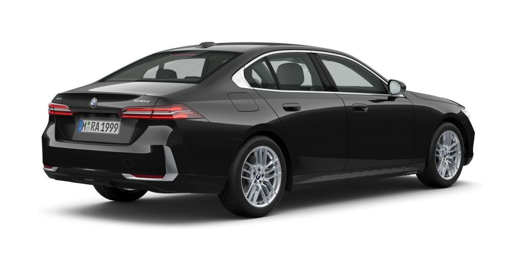 BMW 540 2025 г. Чёрный, пробег 42606 км