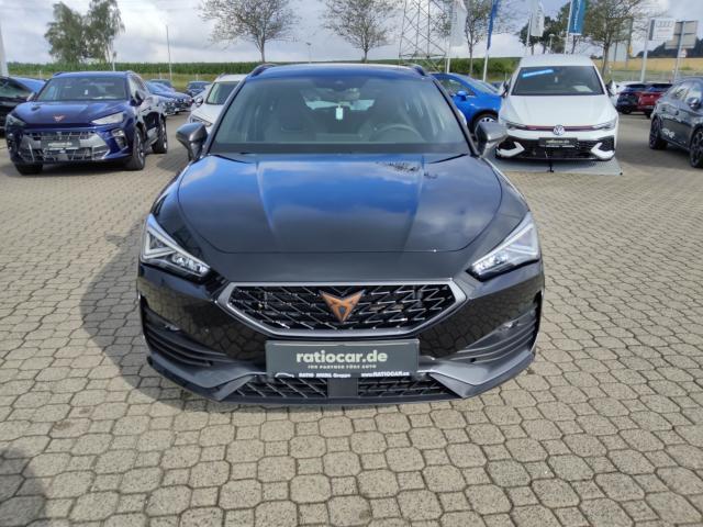 Cupra Leon 2022 г. Чёрный, пробег 59486 км