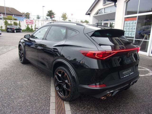 Cupra Formentor 2023 г. Чёрный, пробег 34178 км
