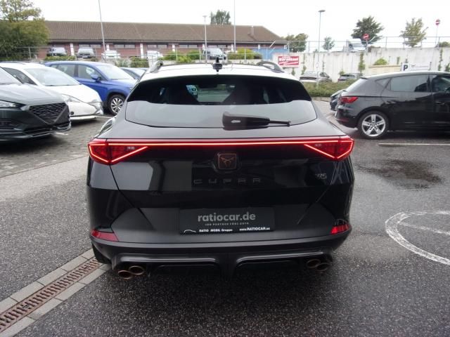 Cupra Formentor 2023 г. Чёрный, пробег 34178 км