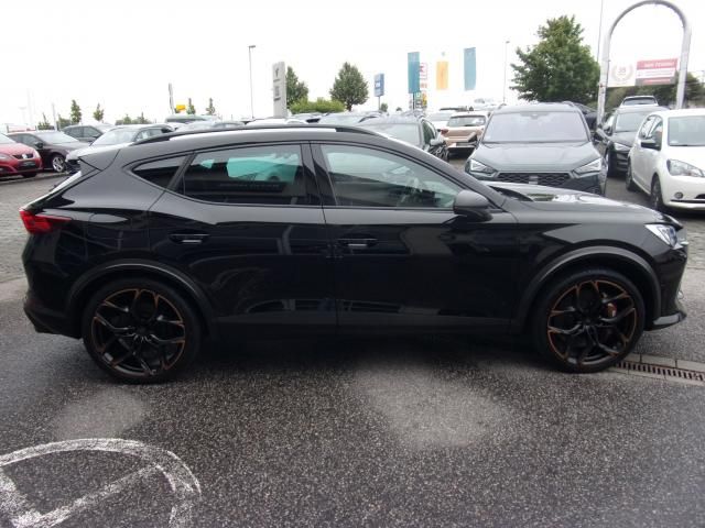Cupra Formentor 2023 г. Чёрный, пробег 34178 км