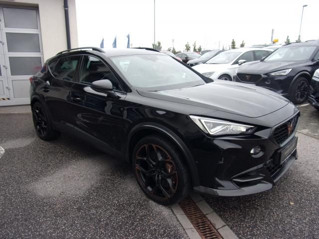 Cupra Formentor 2023 г. Чёрный, пробег 34178 км
