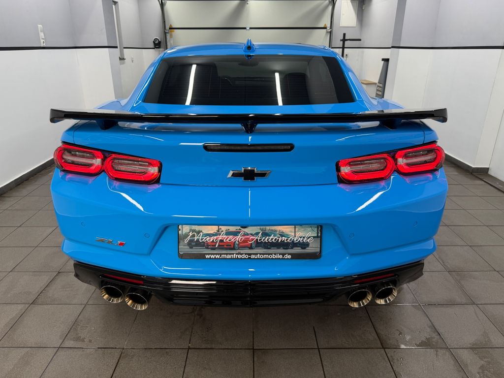 Chevrolet Camaro 2023 г. Синий, пробег 6856 км