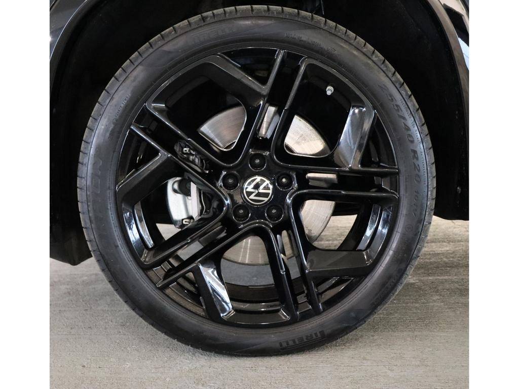 Volkswagen Tayron 2025 г. Чёрный, пробег 10835 км