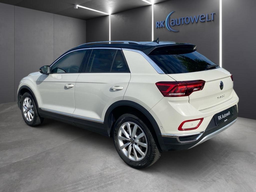 Volkswagen T-Roc 2023 г. Серый, пробег 26500 км