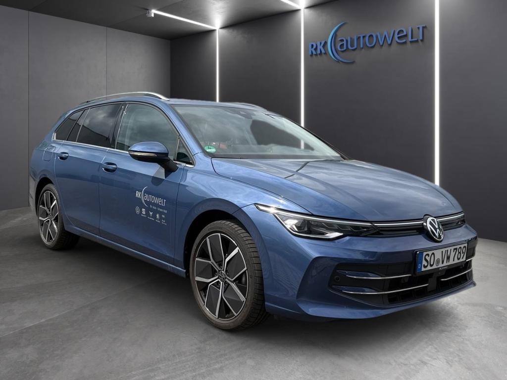 Volkswagen Golf 2024 г. Синий, пробег 25450 км