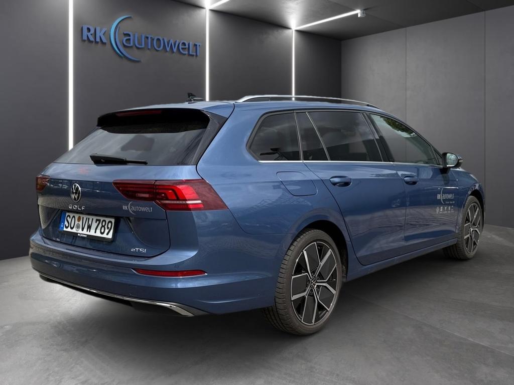 Volkswagen Golf 2024 г. Синий, пробег 25450 км