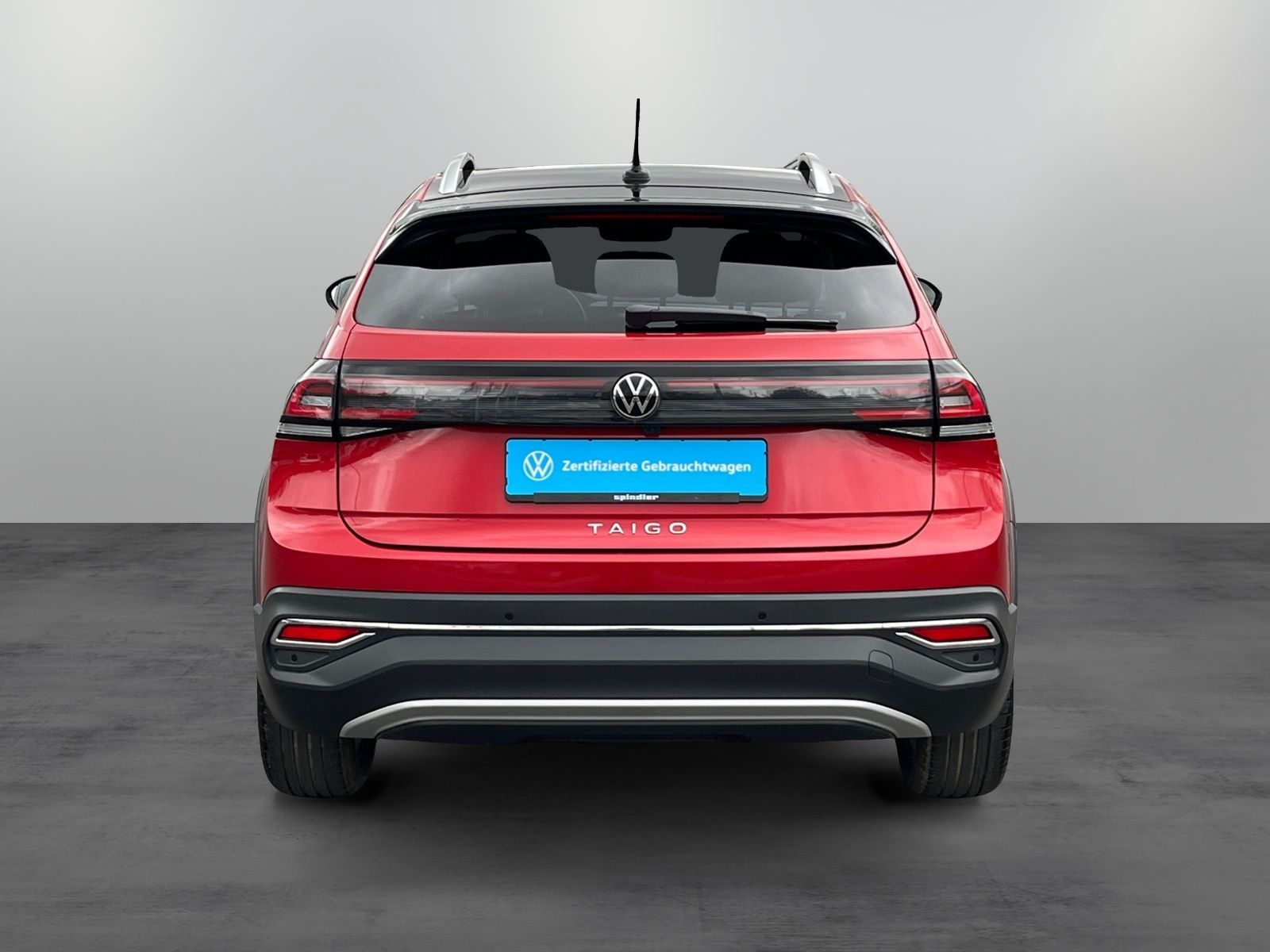 Volkswagen Taigo 2022 г. Красный, пробег 40000 км