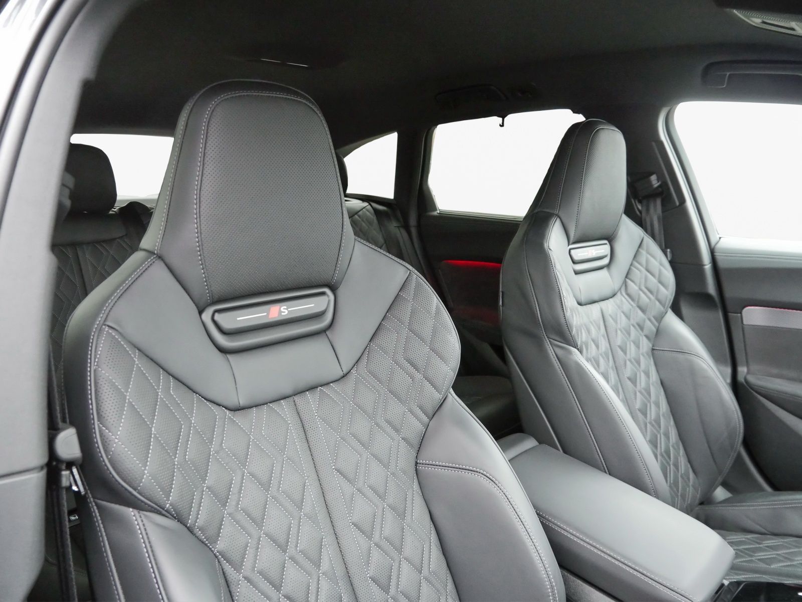 Audi A5 2024 г. Серый, пробег 43700 км
