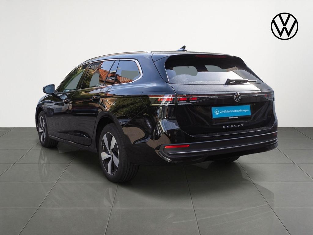 Volkswagen PASSAT VARIANT 2026 г. Чёрный, пробег 6500 км