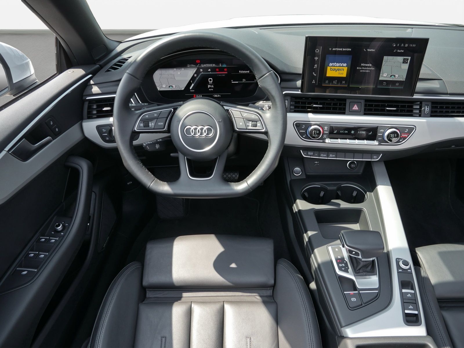 Audi A5 2022 г. Белый, пробег 31385 км