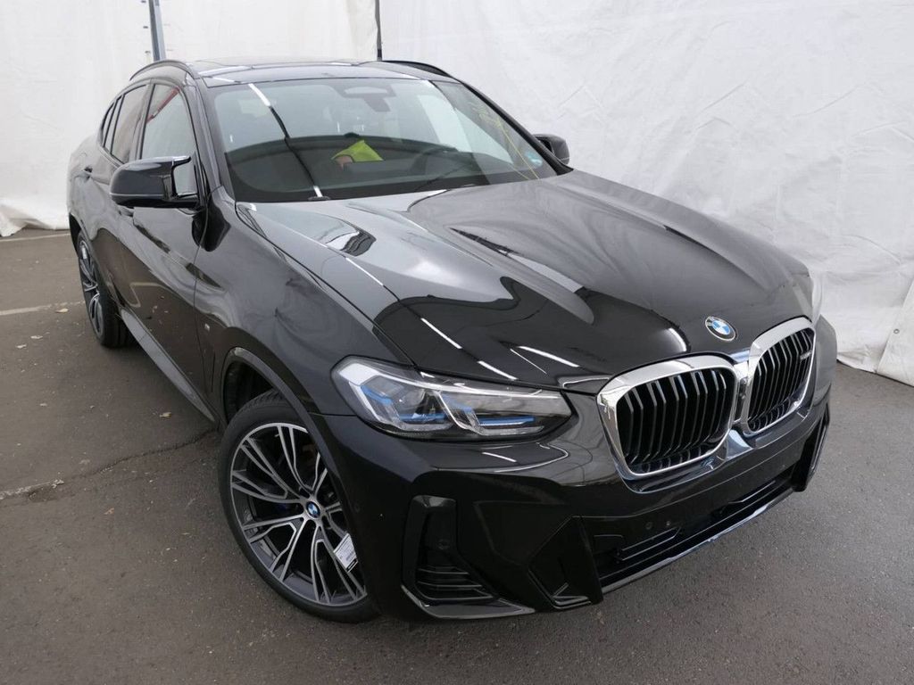 BMW X4 M40 2025 г. Чёрный, пробег 14549 км