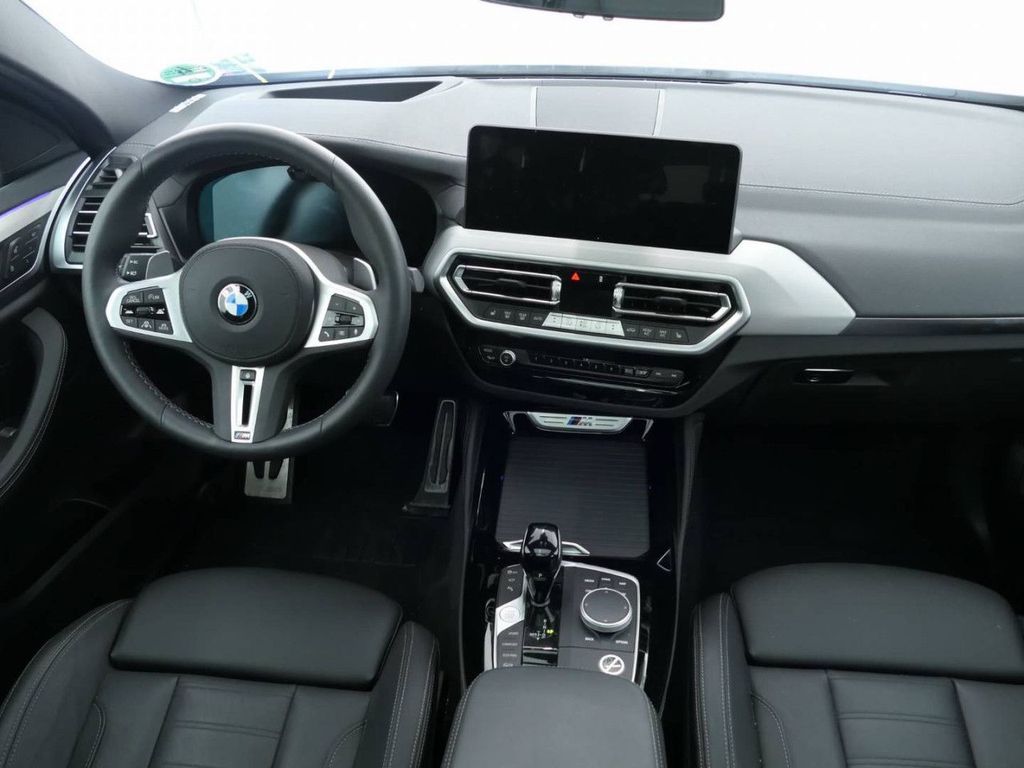 BMW X4 M40 2025 г. Чёрный, пробег 14549 км