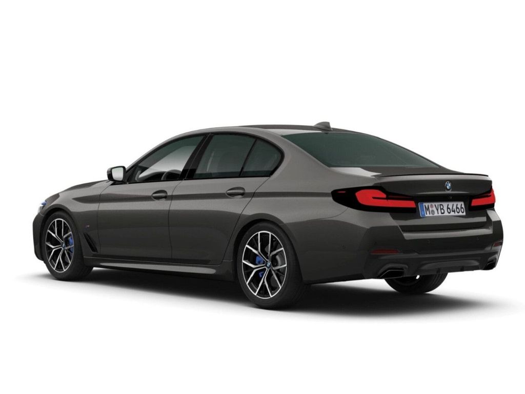 BMW 520 2023 г. Серый, пробег 57363 км