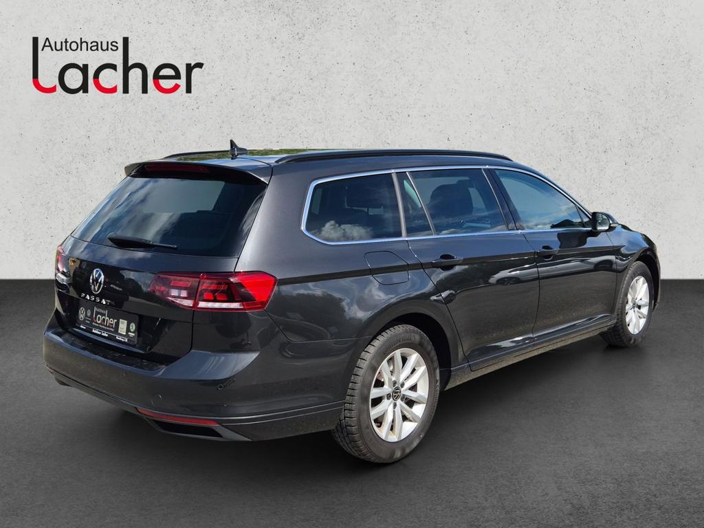 Volkswagen PASSAT VARIANT 2022 г. Серый, пробег 50700 км