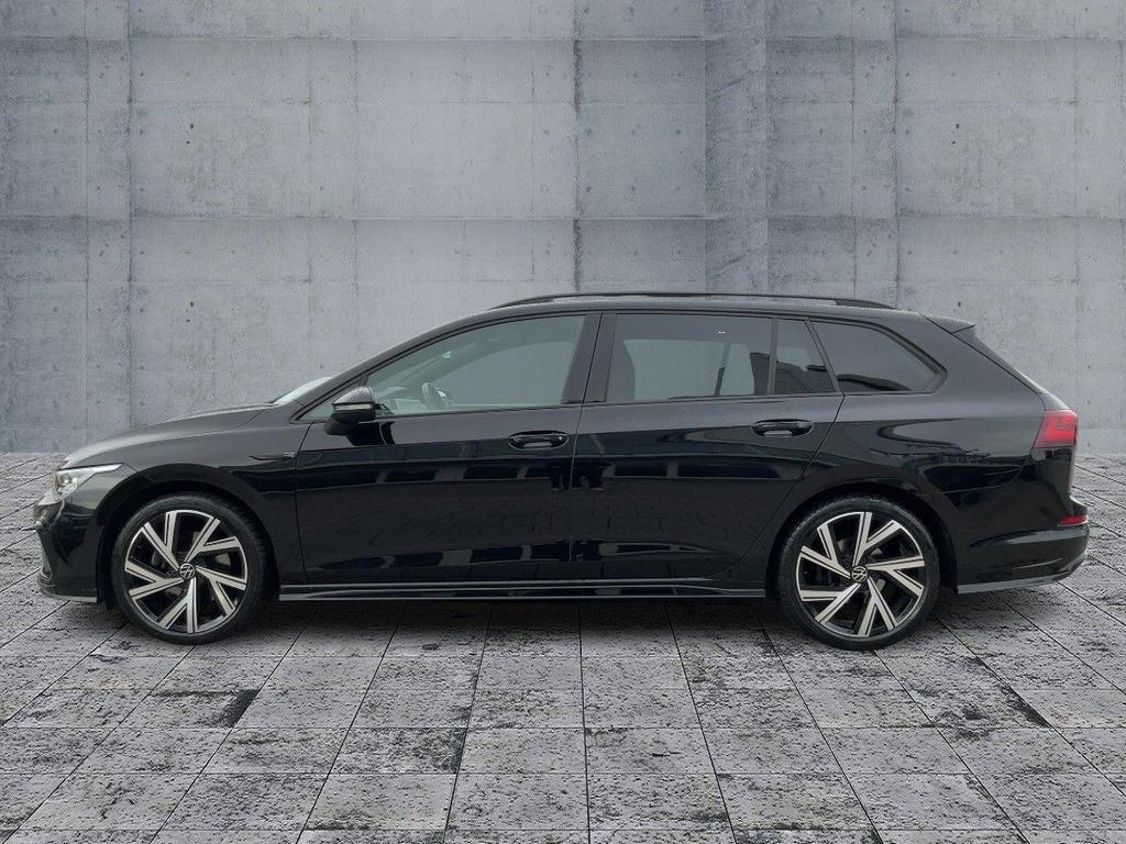 Volkswagen Golf 2024 г. Чёрный, пробег 41757 км