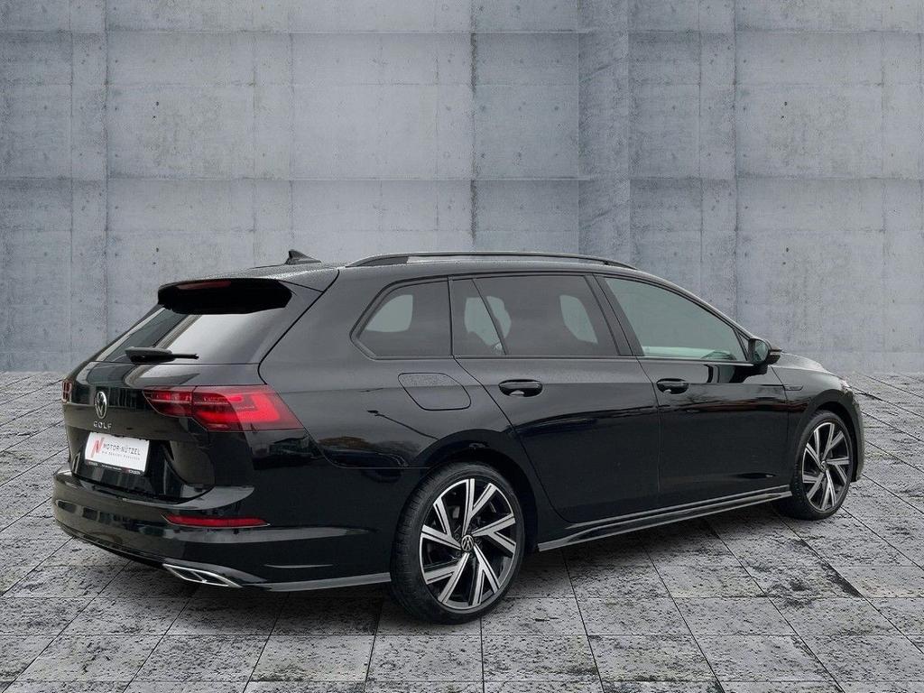 Volkswagen Golf 2024 г. Чёрный, пробег 41757 км