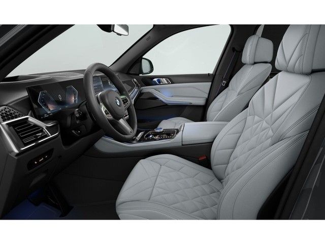 BMW X5 2024 г. Серый, пробег 38000 км