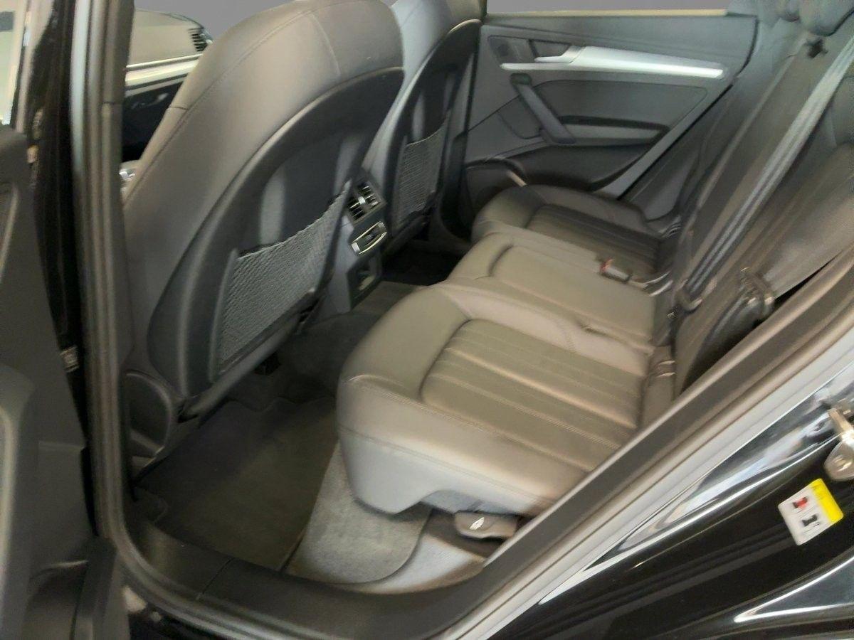 Audi Q5 2025 г. Чёрный, пробег 23480 км