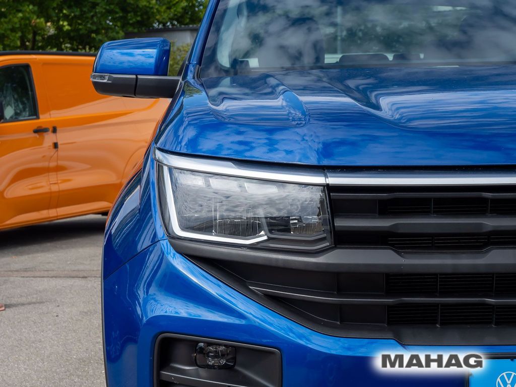 Volkswagen Amarok 2024 г. Синий, пробег 24193 км