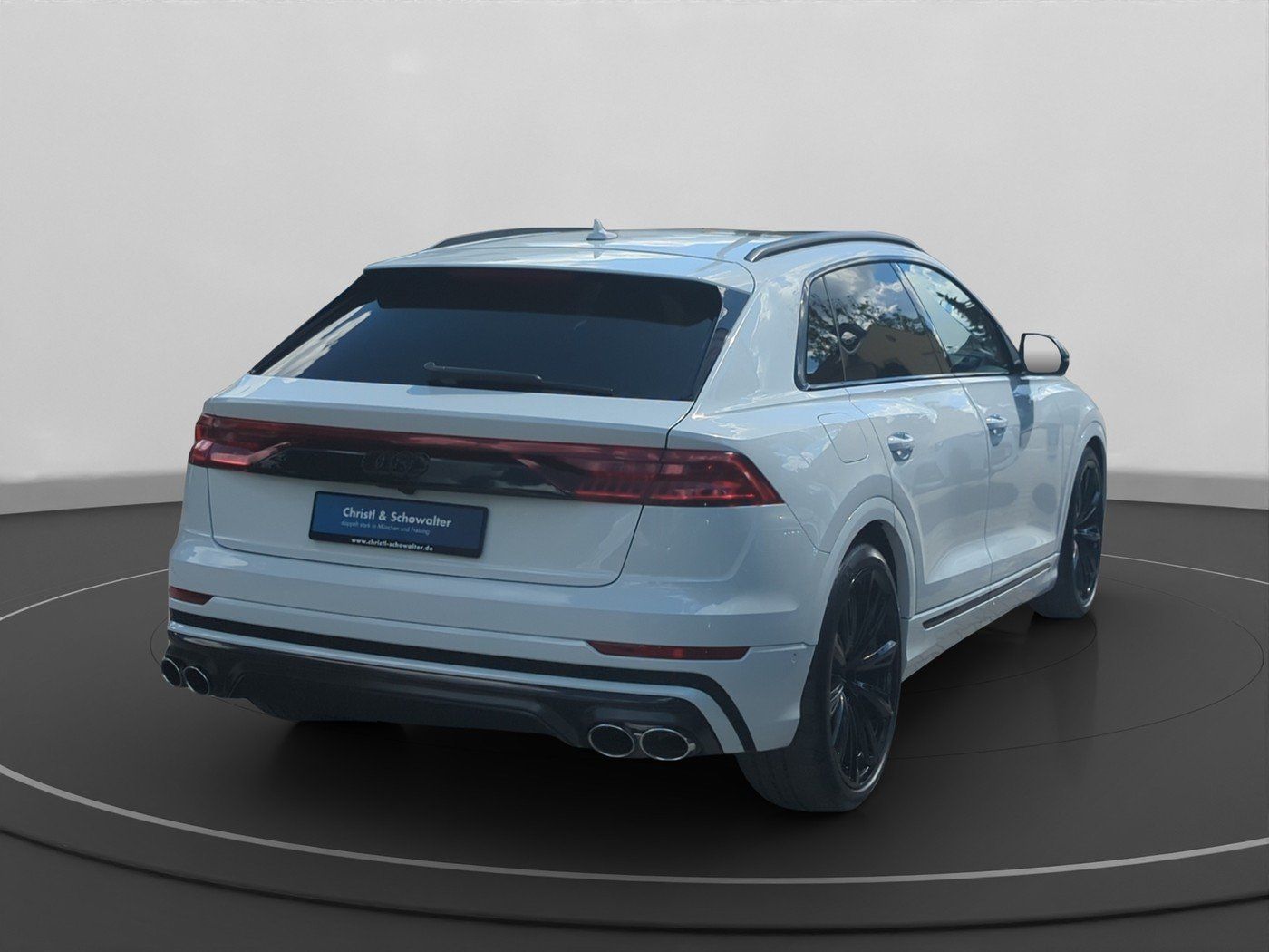 Audi SQ8 2022 г. Белый, пробег 50900 км