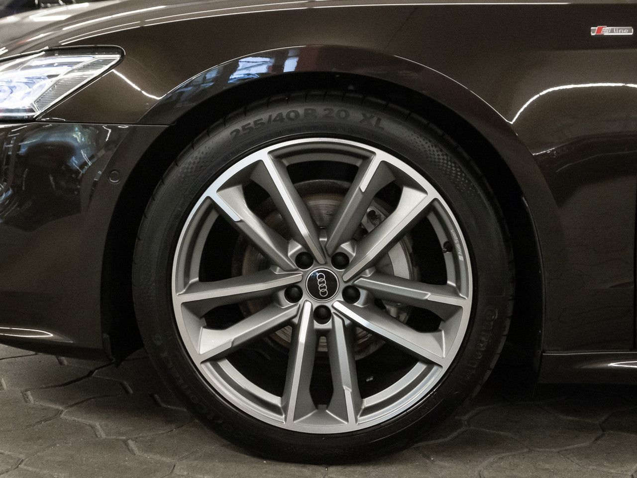 Audi A7 2023 г. Коричневый, пробег 39349 км