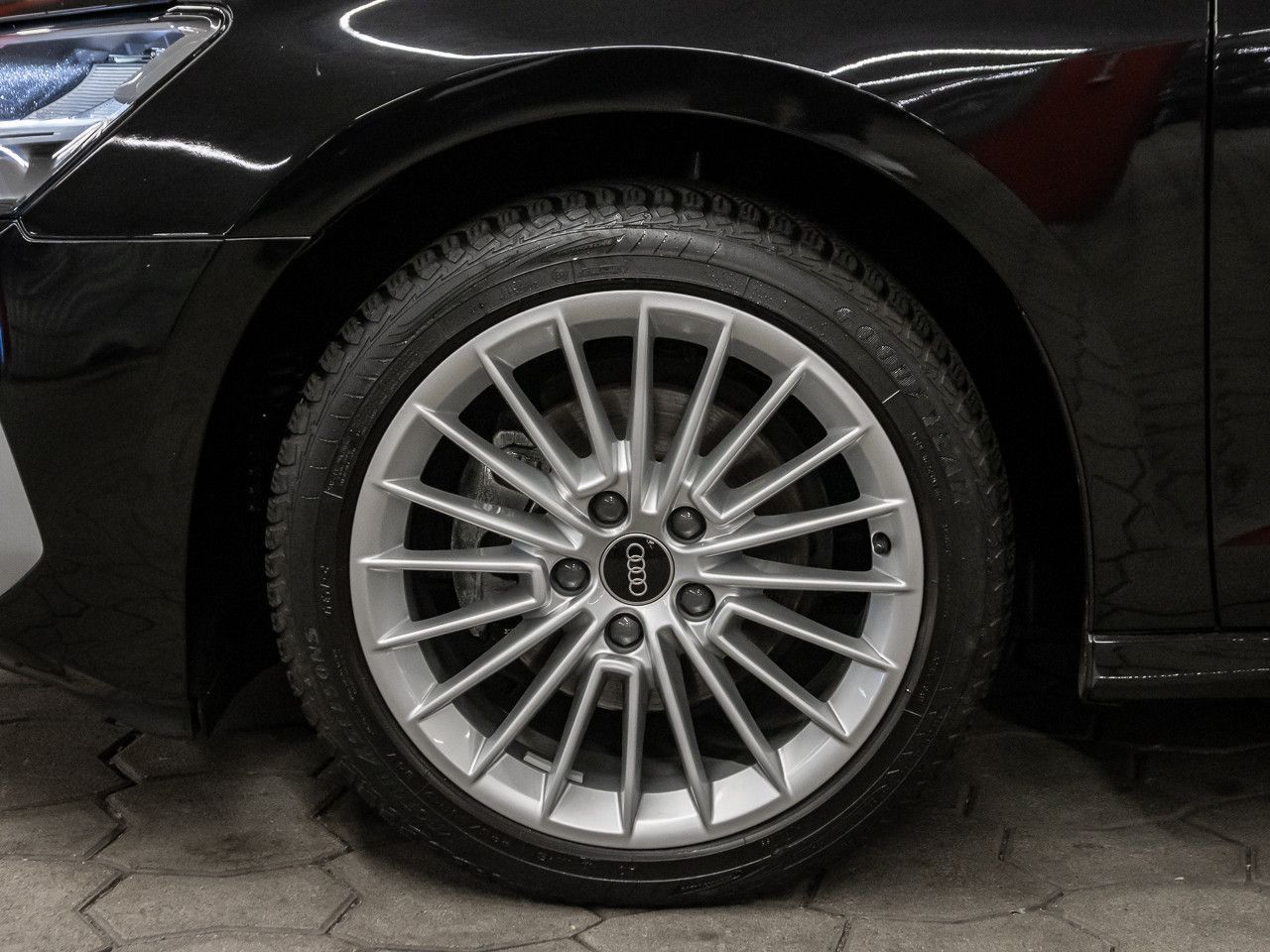 Audi A3 2022 г. Чёрный, пробег 45107 км