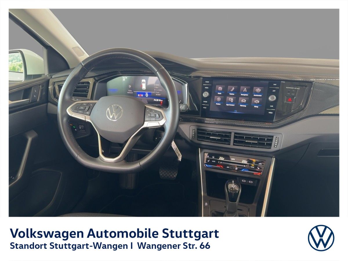 Volkswagen Polo 2023 г. Белый, пробег 39628 км