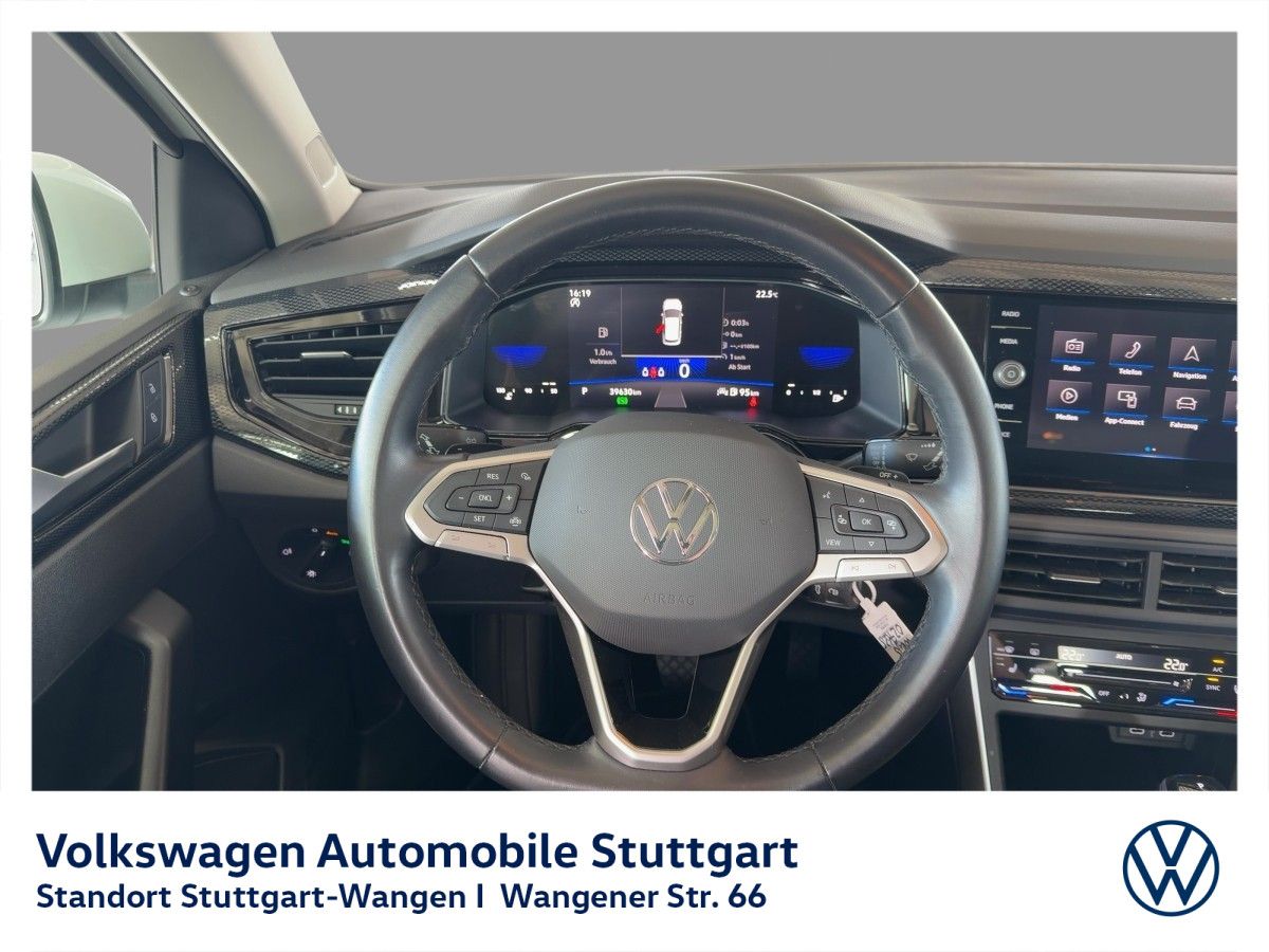 Volkswagen Polo 2023 г. Белый, пробег 39628 км