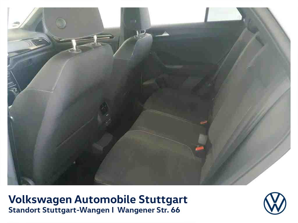 Volkswagen T-Roc 2023 г. Белый, пробег 53222 км