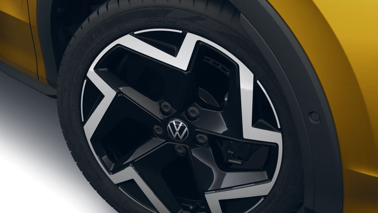 Volkswagen T-Roc 2025 г. Жёлтый, пробег 25174 км