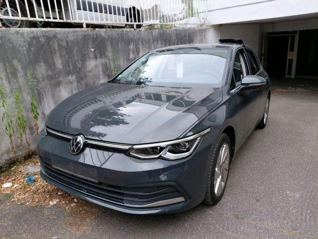 Volkswagen Golf 2024 г. Серый, пробег 28991 км