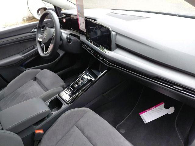 Volkswagen Golf 2024 г. Серый, пробег 28991 км
