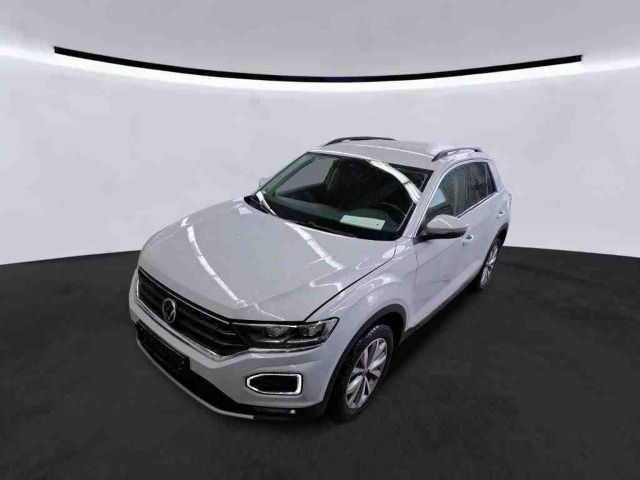 Volkswagen T-Roc 2021 г. Белый, пробег 21240 км