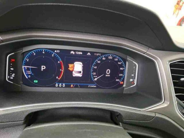 Volkswagen T-Roc 2021 г. Белый, пробег 21240 км