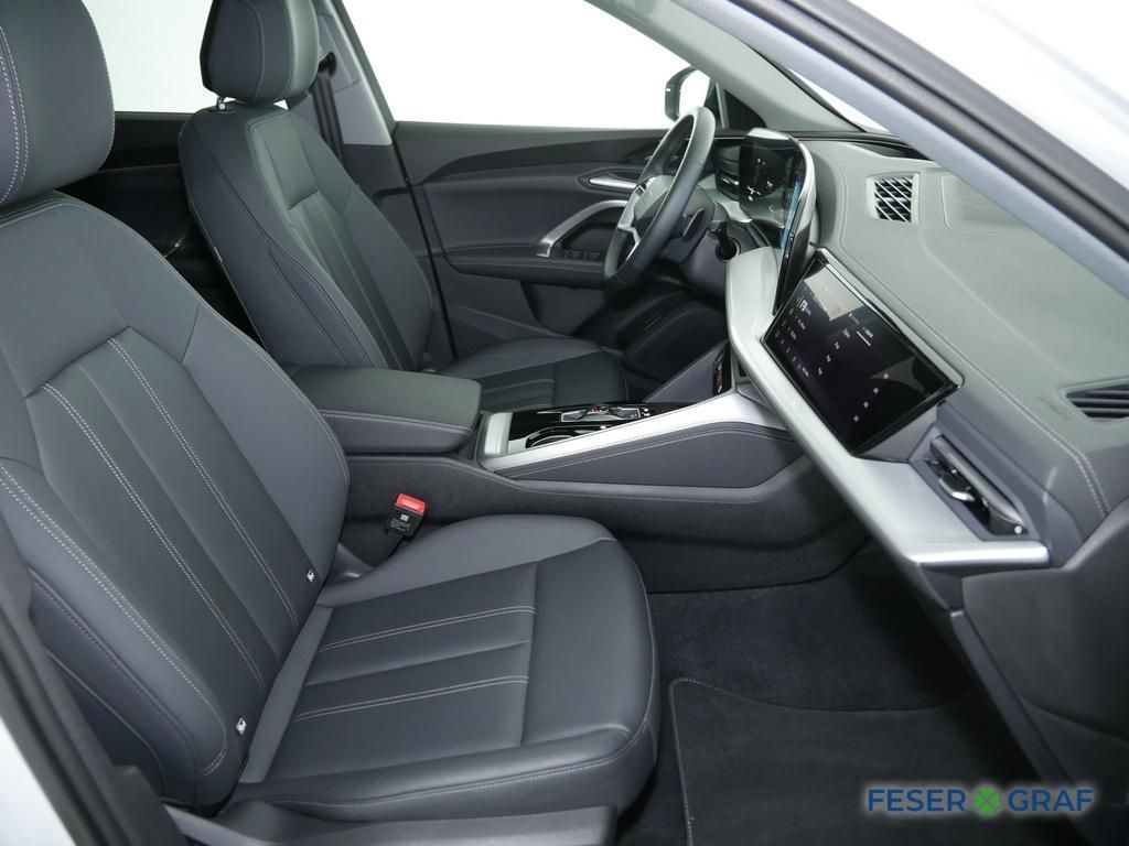 Audi Q5 2025 г. Белый, пробег 6500 км