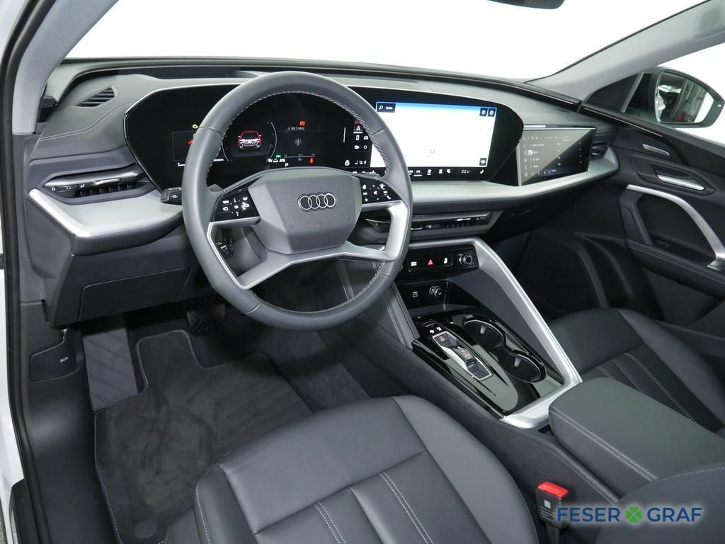 Audi Q5 2025 г. Белый, пробег 6500 км
