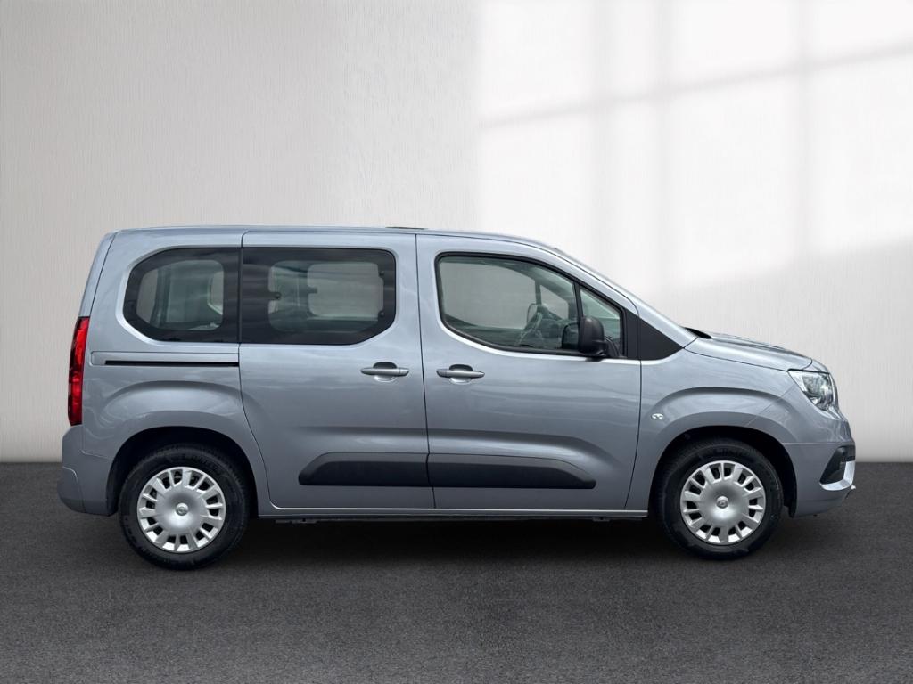 Opel COMBO LIFE 2022 г. Серый, пробег 45479 км
