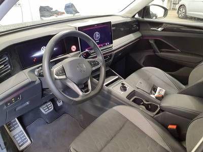 Volkswagen Tiguan 2025 г. Чёрный, пробег 22145 км