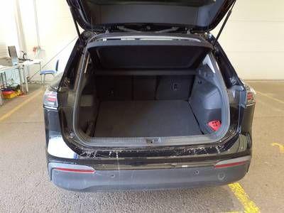 Volkswagen Tiguan 2025 г. Чёрный, пробег 22145 км